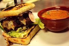 22045786_2076194185740130_1536793566690836528_n